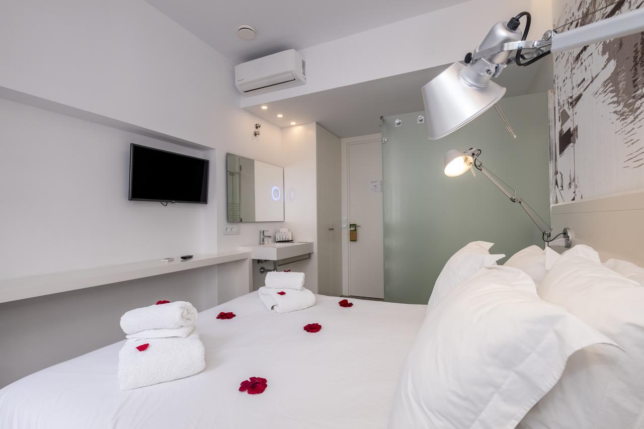Hotel Abril 37 休达德亚 外观 照片